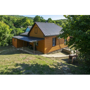 Металлочерепица Grand Line Камея (Kamea) v01 0,5 Satin RR 32 темно-коричневый